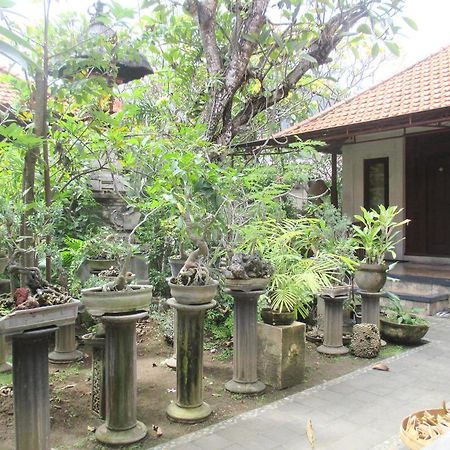 Mona Homestay Sanur Exteriör bild