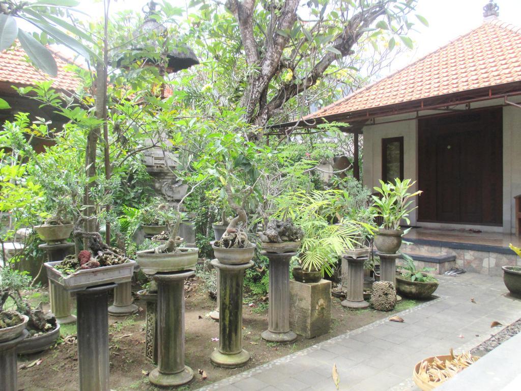 Mona Homestay Sanur Exteriör bild